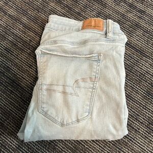 American Eagle High Rise Jegging Skinny Jean Ripped